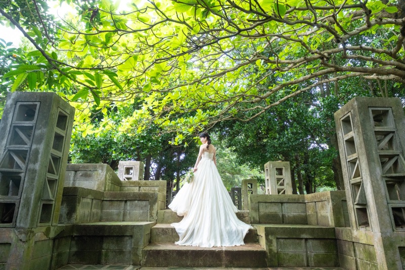 撮影地ごとにドレスチェンジ&ヘアチェンジ♪