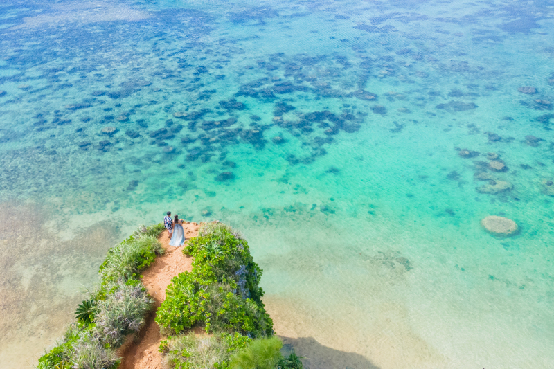 沖縄ブルーの海