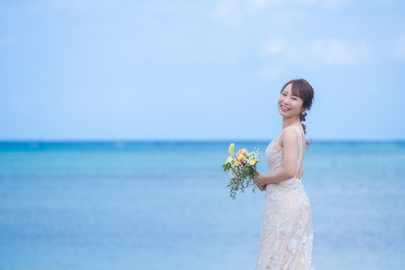 美しい新婦様のウェディングドレス姿