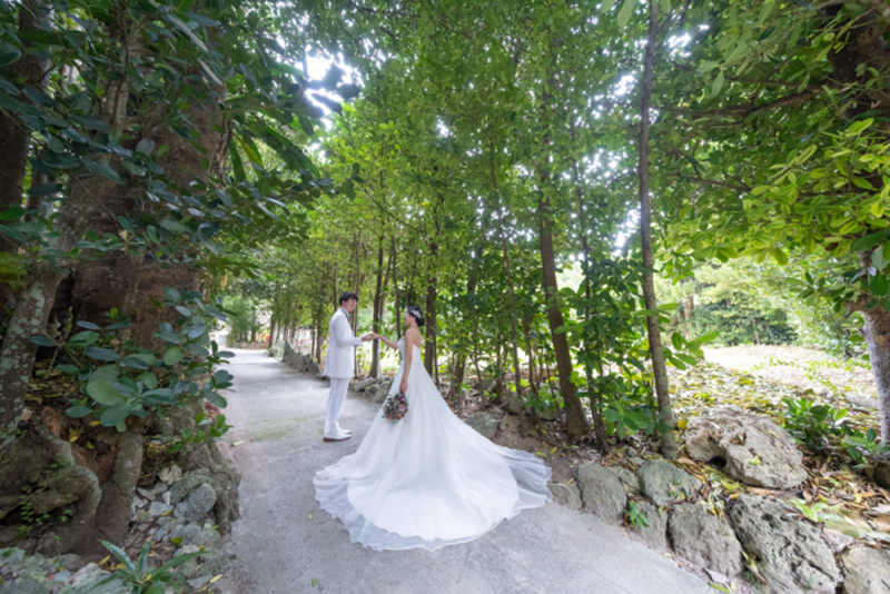 photo studio ouchi_ウエディングドレスが豊富