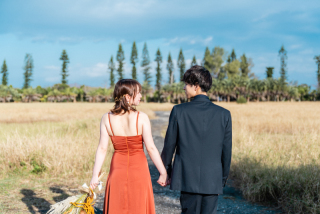 実はこの道の先にあまり知られていない秘密のビーチが存在します。そんな秘密のビーチへご案内できるのも僕の楽しみの一つになっています。