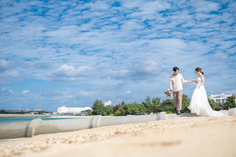 【沖縄の海と森の両方で撮れる!】フォトウェディングプランM -思い出ムービー付き♪