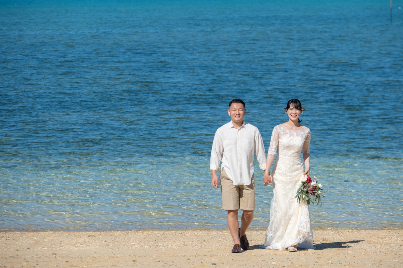 沖縄を旅するフォトウェディングSプラン+サンセット