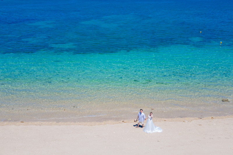 【大特価!】ドローン写真撮影or A2サイズウェルカムポスター orドレスランクアップ無料から選べる冬のプレゼントキャンペーン♪