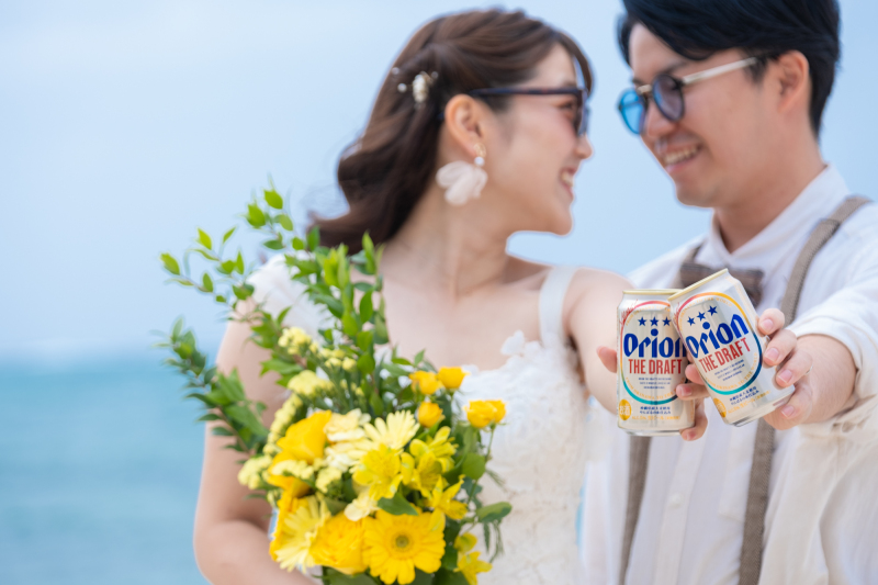 【ふたりで束ねる生花ブーケ付き】沖縄フォトウェディング Mプラン