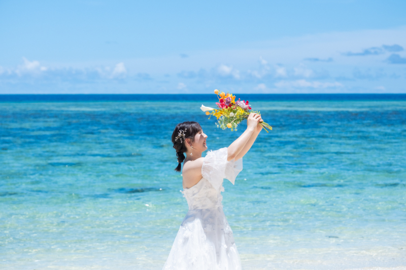 【チャペル&ビーチ】撮影地2箇所付き!沖縄本島挙式風撮影プラン