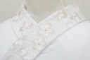 刺繍襟：白・桜