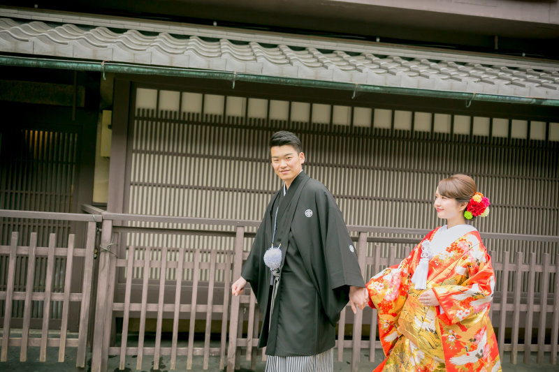 手と手