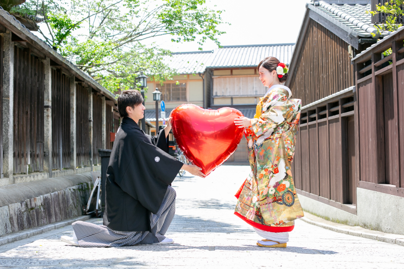 小物で楽しむ、おふたりだけの一枚を♪