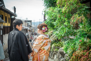 八坂周辺を楽しみながら♪和婚フォト