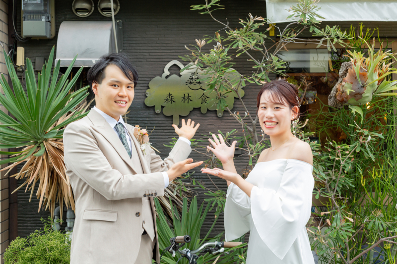 お二人の大好きな、馴染みのカレー屋さんにて!