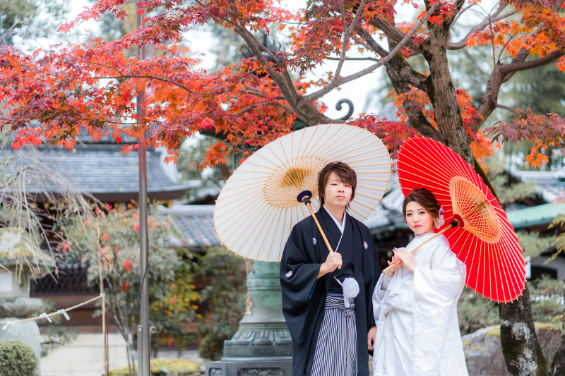 紅白の番傘と。