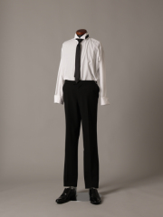 ブラックタキシード（ジャケットなし・棒タイ）
