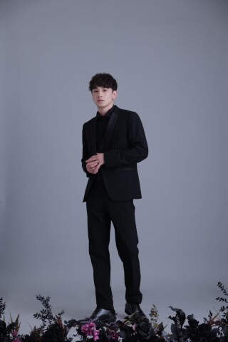 Black×ブラックシャツ