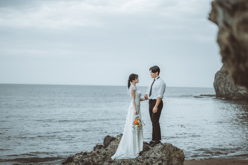 【海岸でロマンチックに】