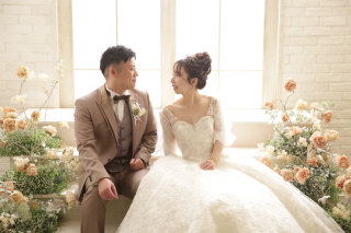 ハーフデイプランで洋装３着 和装１着ご撮影頂きました！