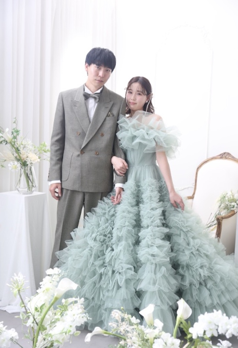 【カラードレス】個性が光る、ドラマチックな1枚】