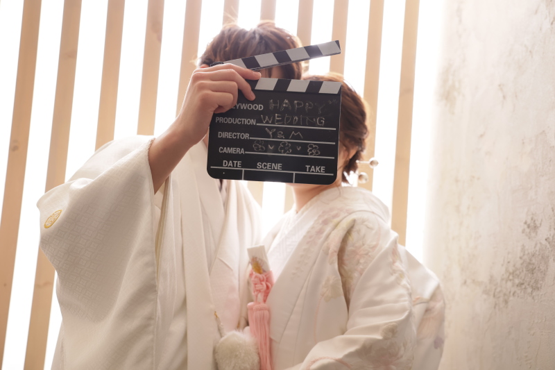 お持ち込み小物でお二人らしいお写真に