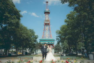 街ロケで洋装フォトウェディング♪