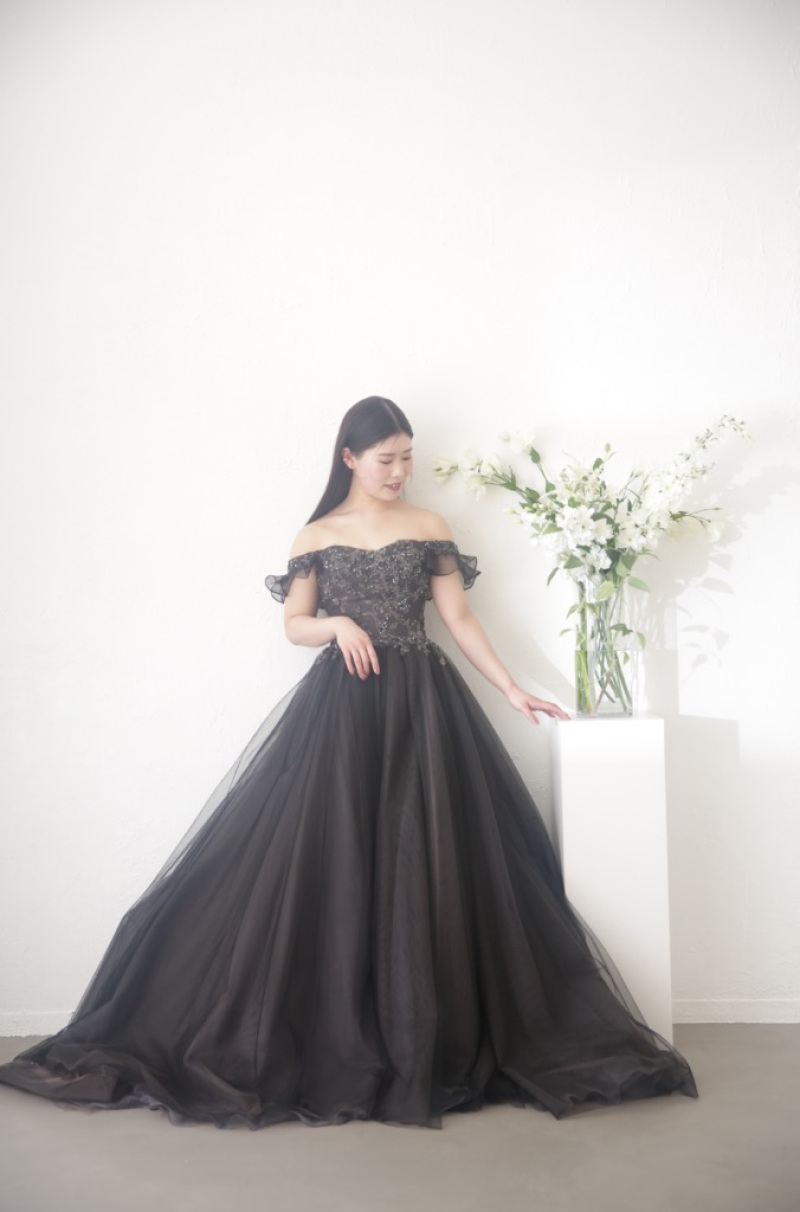 ドレスを綺麗に残す全身ショット