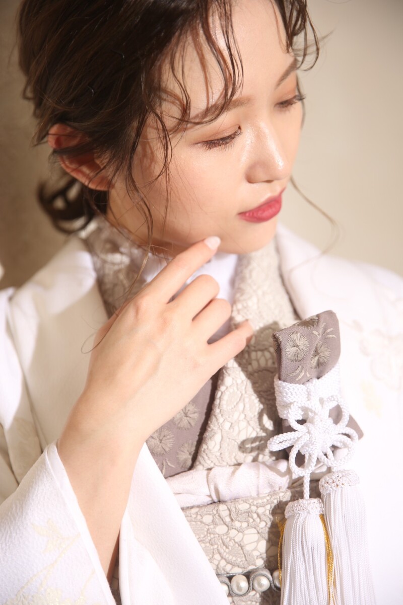 aimの白無垢×色掛下コーディネート