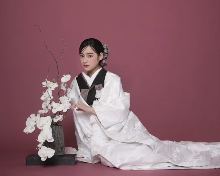 白無垢×墨鶯 aimオリジナル