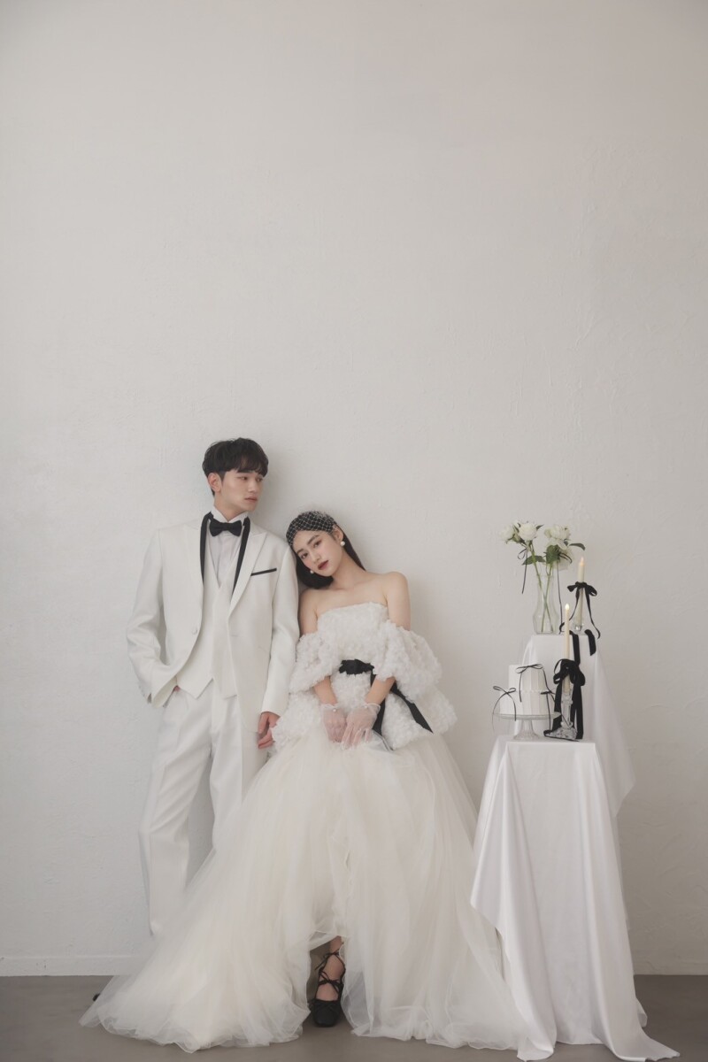 studio aim 札幌店_カラードレスが豊富