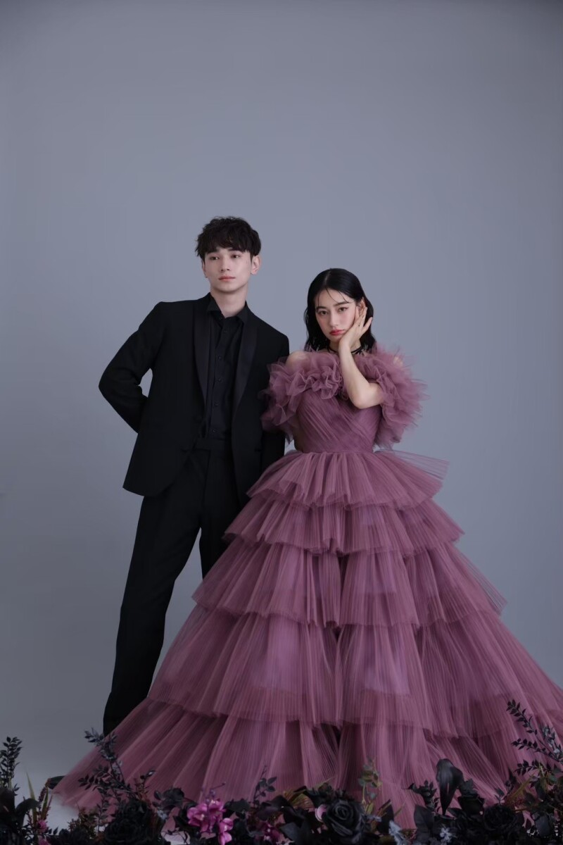 studio aim 札幌店_カラードレスが豊富