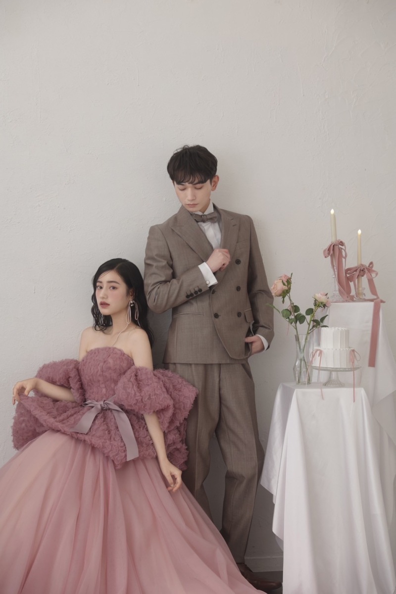 studio aim 札幌店_カラードレスが豊富