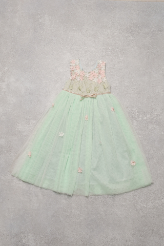 【女の子】グリーン×花