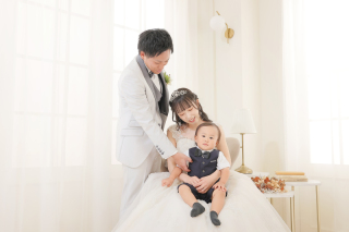 お子様と一緒にウェディングフォト♪