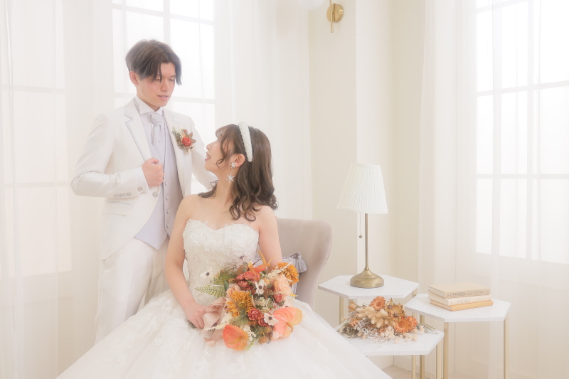 白タキシード×白ドレス