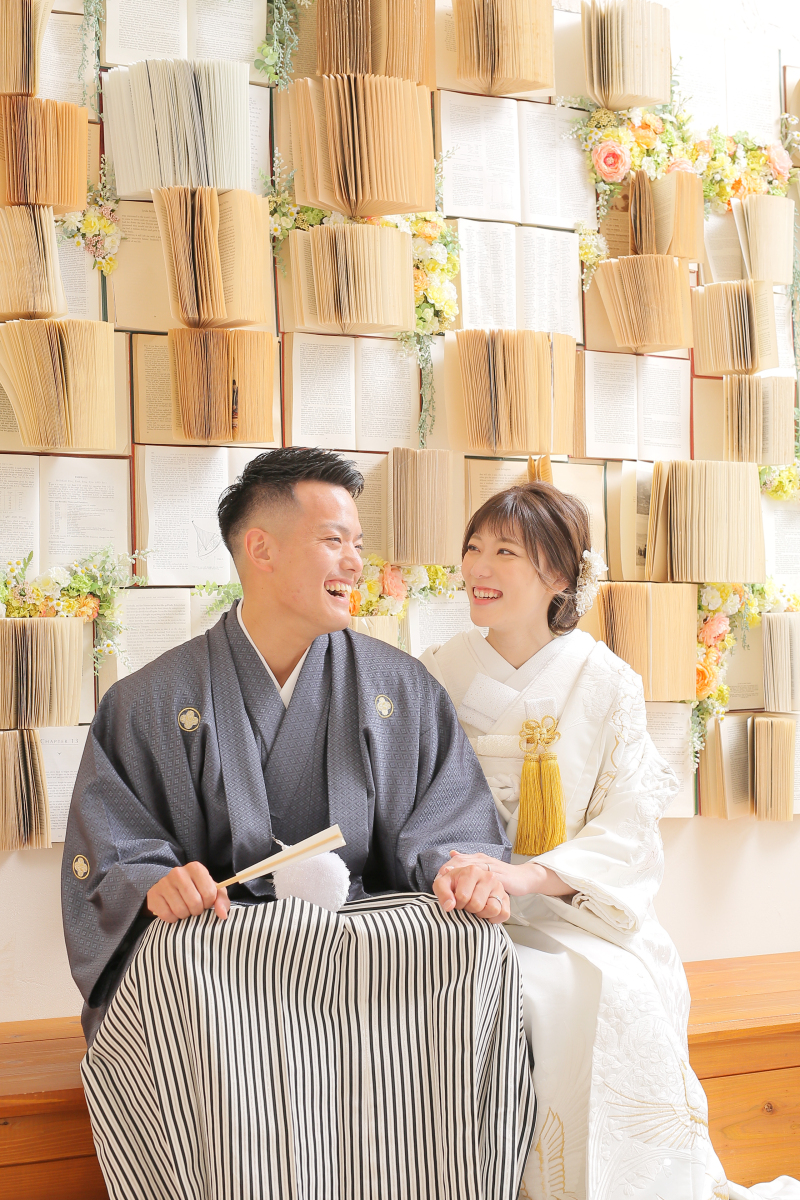 ラフな座りのカット