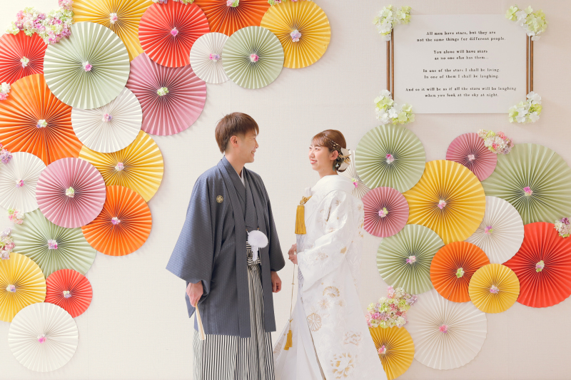 色鮮やかなペーパーファン❁