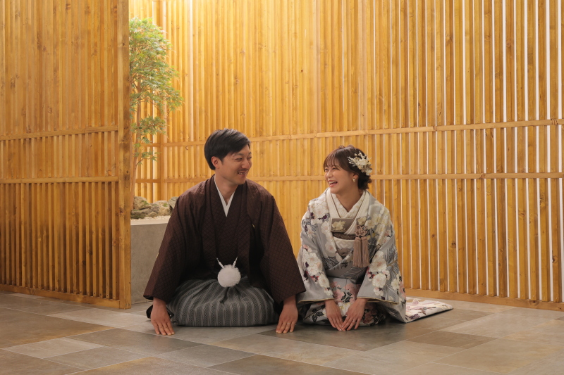 最後は正座ショットで