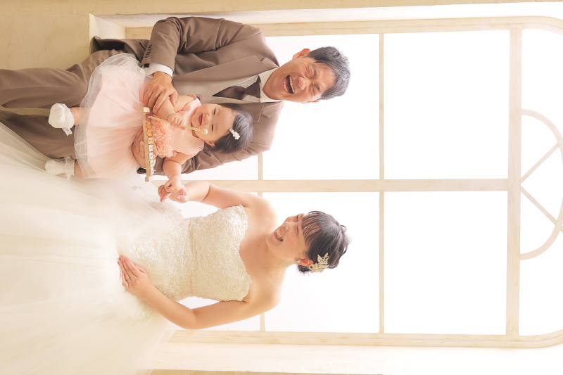 おもちゃでご機嫌♬