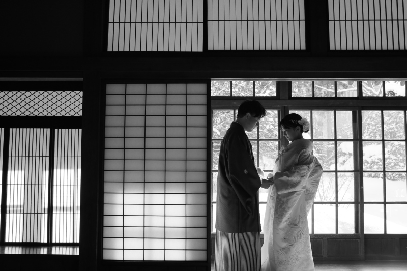 和室の高さと窓を活かした写真