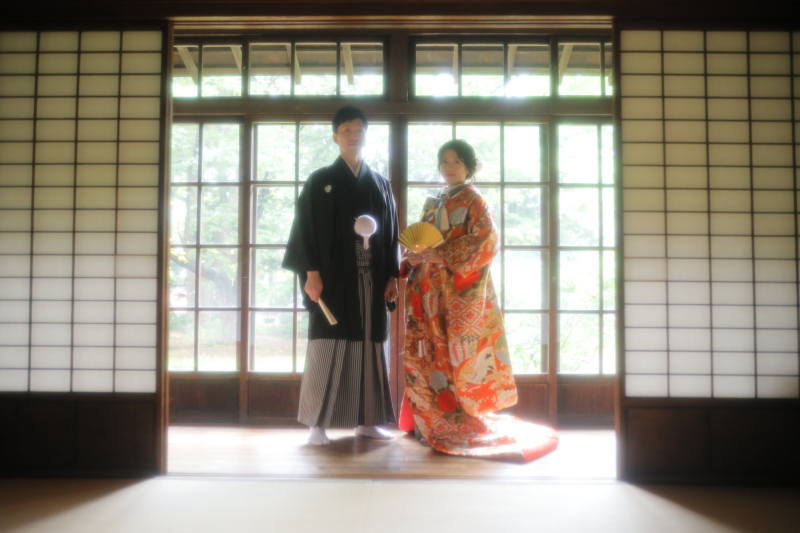 シンプルな立ち姿も！