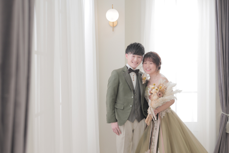 カメラ目線でニッコリ！