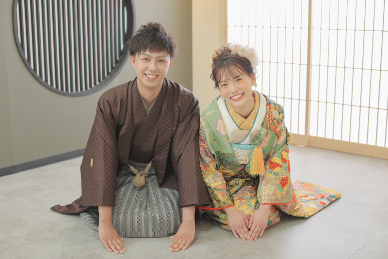 和装の王道【 正座ポーズ 】