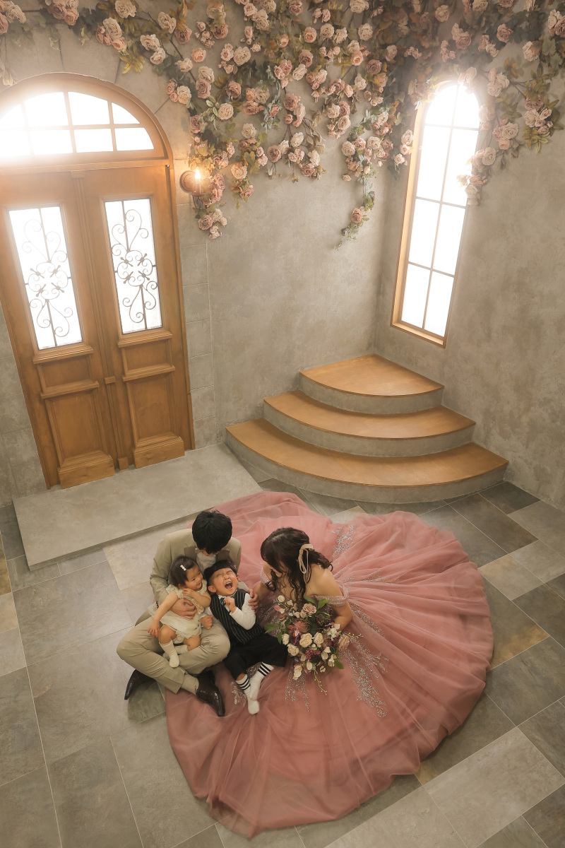 洋装最後は♡型のドレス