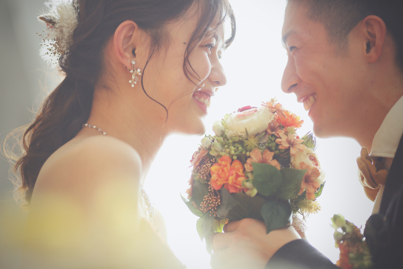 幸せ感いっぱいの横顔が素敵すぎる♡