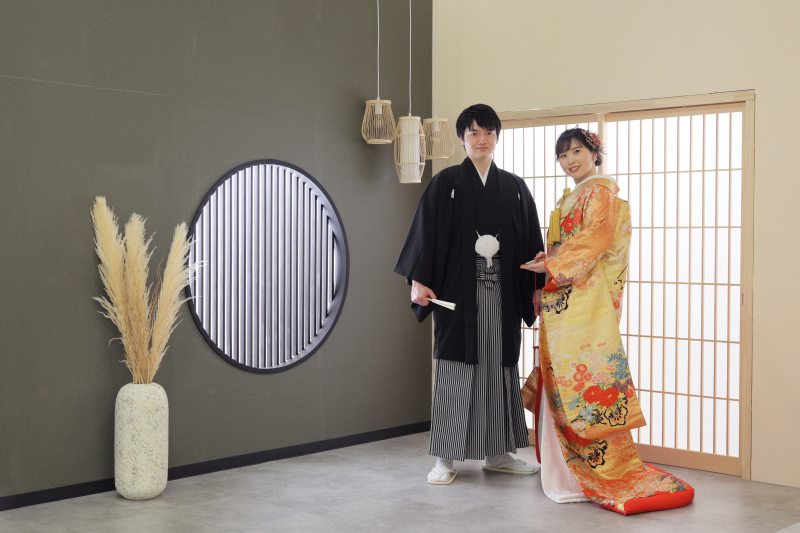 モダンなセットと