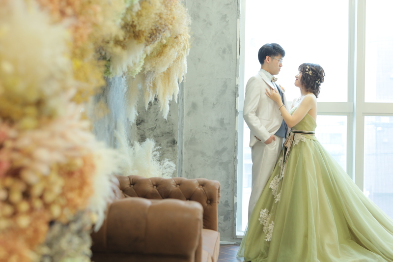 向かい合わせで