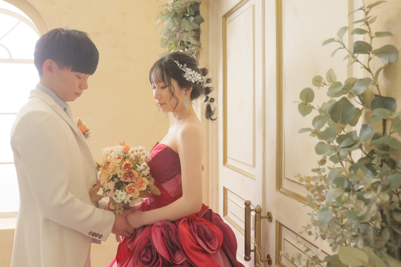 大きな窓から差し込む光で・・