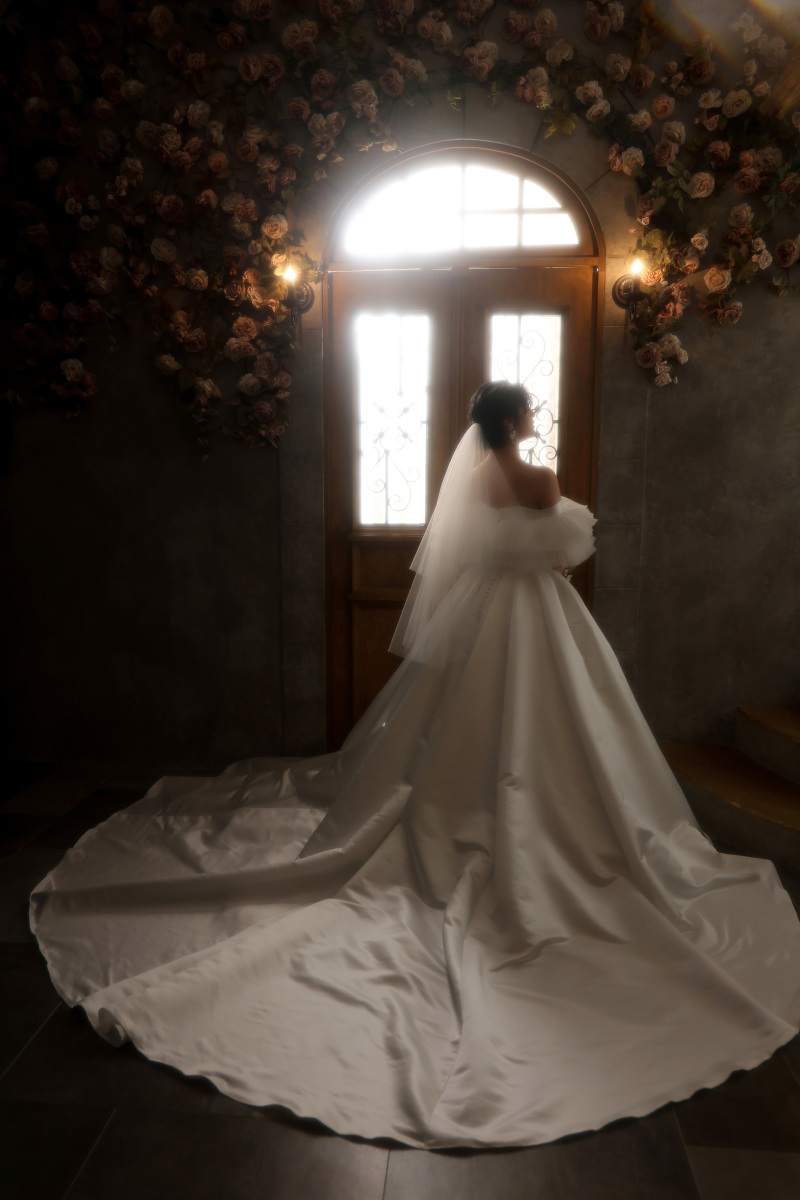 お嫁さまのバックショット