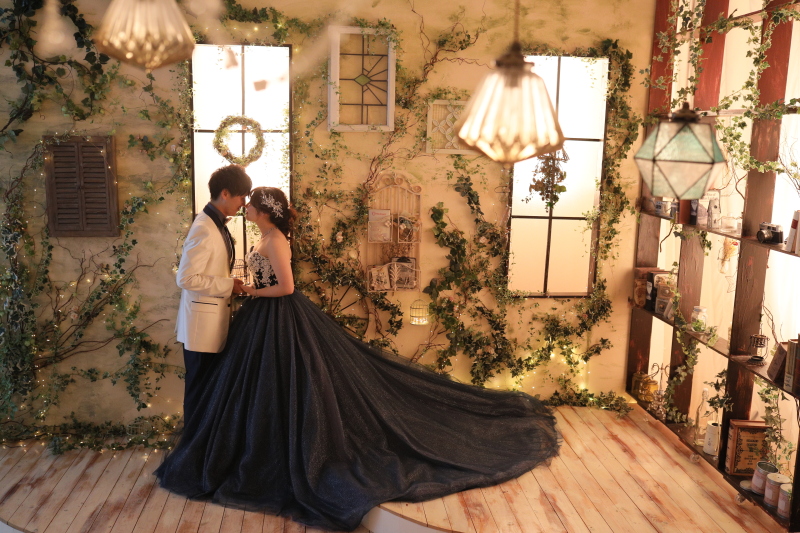 照明を落としてシルエット風に…☆