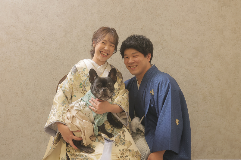 お膝の上に座って