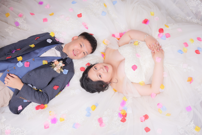 ドレスを広げて♡