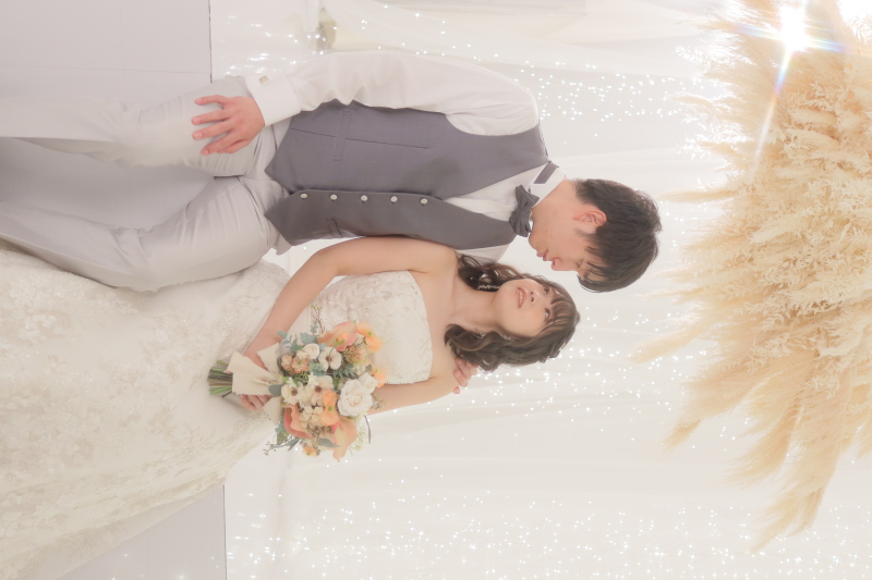 ウェディングドレスと合わせるタキシード